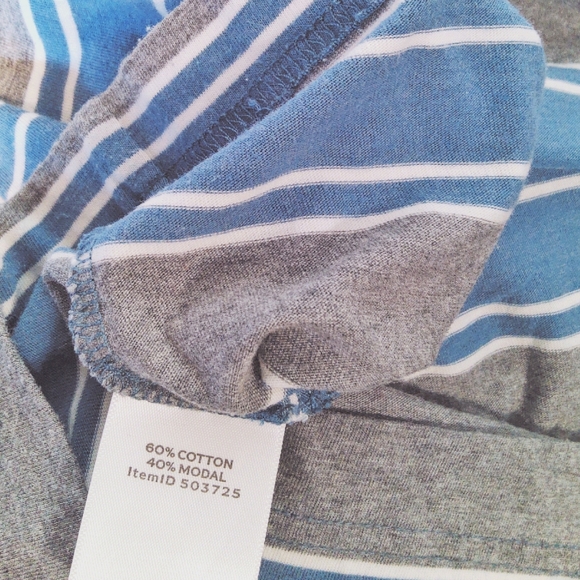 4/$35 L.L. BEAN Signature shirt - Picture 4 of 4